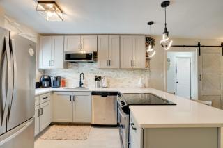 Walk to Redington Beach Renovated Duplex with Patio - 5