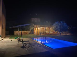Villa Dar Daraa with Pool - Najem - 8