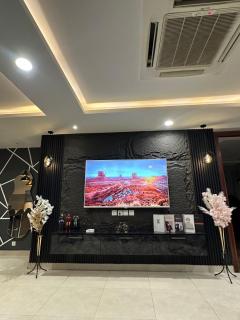 Layover Luxe - Apartments at Gold Crest Mall - Lahore - 1