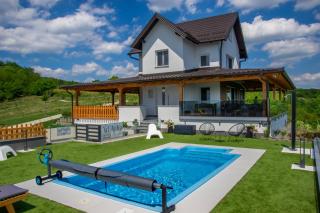 Holiday House Ad Astra - Čučerje - 3