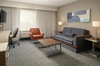 Courtyard by Marriott Vacaville - 7