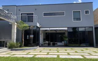 Linda y comoda casa completa - Saltillo - 0