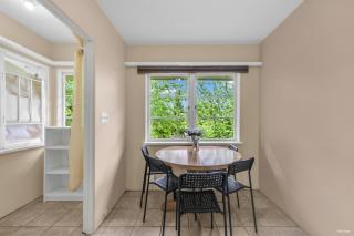 Cozy Airb&b Guest Suite Near Metrotown - 5