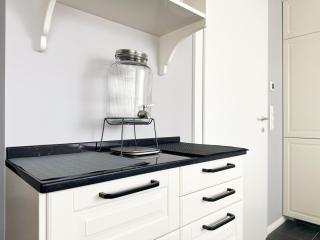 Bright Central Sofia Flat with Coffee-Lovers Touch - 3