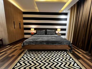 Gold Crest - Soundproof 1 2 3 Bedroom Apartment - Lahore - 3