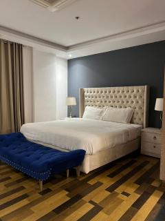 Gold Crest - Soundproof 1 2 3 Bedroom Apartment - Lahore - 0