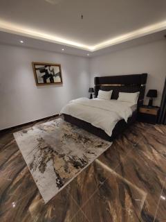 Duplex Penthouse Suites - Gold Crest Residency - 7