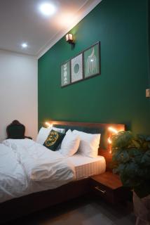 Escaven Hotel & Resort by Khan Familia Travels - 1