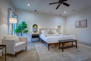 Sleeps 12 Shuffleboard Fire Pit Near Beale St - 6