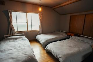 Cabin Build Take - 竹 - 1