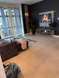 One Love Escape & Tours - Kingston - 0