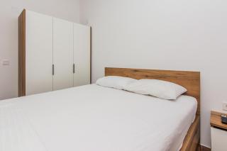 Apartments with parking space Vir - 24843 - 5