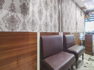 Hotel O Sai Pariwar - - 0