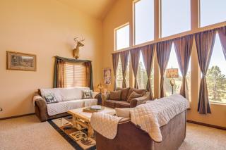 Luxe Cabin Retreat, Near Bryce and Zion Natl Parks! - 4