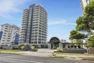 Catalina Resort - Maroochydore - 9