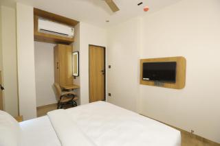 Hotel AERO INN - 1