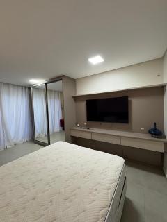 Casa Ampla com Piscina - 2