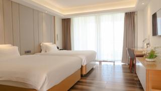 Lavande Hotel Haikou West Coast International Convention and Exhibition Center - Haikou - 2