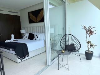 Luxury 2BR Bolongo Ocean View Private Beach - Higuera Blanca - 3