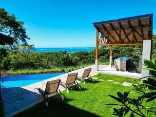 Villa Hermanos Luxury Home with Ocean View - 2