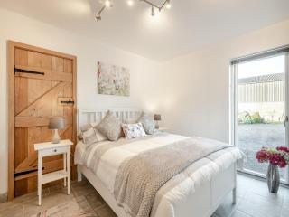 Pightle Cottage - Poringland - 1
