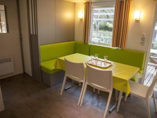 Mobil-home 6 pers avec Terrasse à Naucelle - API-1-52-325 - 7