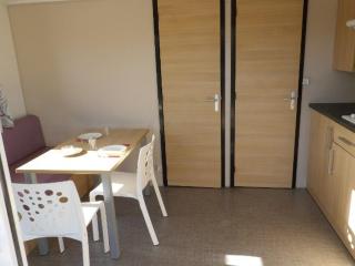 Chalet avec Terrasse à Saint-Sornin pour 4 personnes - API-1-52-414 - 9