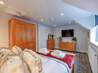 Nest Holiday Home - Whitby - 3