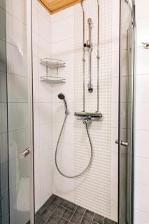 Rovaniemi, high quality centrum apartment and Sauna - 9