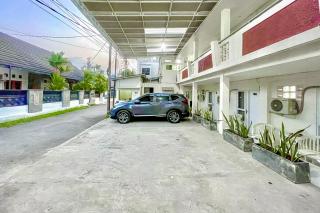 Urbanview Syariah Oemah Isun Homestay Cirebon by RedDoorz - Tangkil - 8