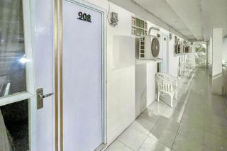Urbanview Syariah Oemah Isun Homestay Cirebon by RedDoorz - Tangkil - 1
