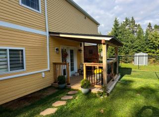 Paws-itively Purrfect Retreat - Porters Lake - 8