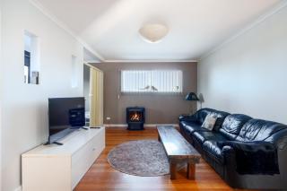 Private Coastal Apartment with AC & Fireplace - 4