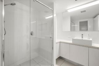 Lindomare Unit 16, 11 Orvieto Tce, Kings Beach - 3