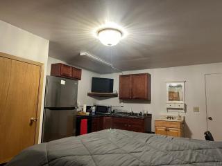 Bear Paw Inn - 5
