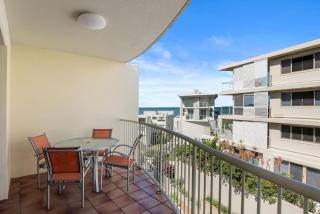 Lindomare Unit 17, 11 Orvieto Tce, Kings Beach - Caloundra - 4