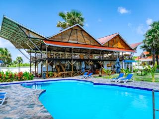 Sea Eagle Oceanfront - - 1