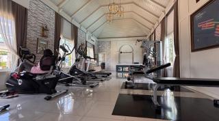 Massive Private 4BR Townhouse Pool& Gym Bangna - Ban Khlong Thewa - 2