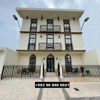 Hotel The Royalty Inn - 0