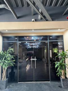 Friendship On Hotel Wink - Angeles - 9