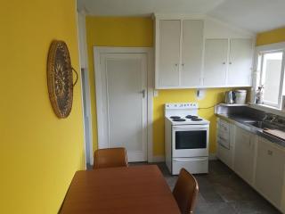 6min to CBD - Private & Quiet Affordable Apartment - 2