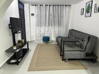 Apartaestudio cerca al centro de Medellin - Medellín - 0