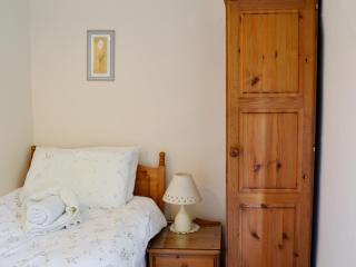 Yew Tree Cottage - Headley - 2
