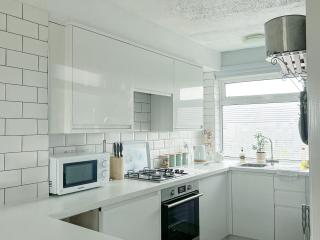 Cockleshell Cottage - 4