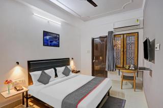 Hotel O Citylight - Colonelganj - 0