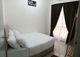 Nuha Homestay La Casa Lunas - Lunas - 3