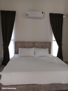 Nuha Homestay La Casa Lunas - Lunas - 2