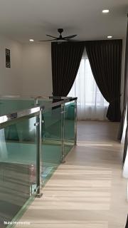 Nuha Homestay La Casa Lunas - Lunas - 1