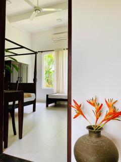 White Resort - 1 Min walk to the Beaches - Tangalle - 3