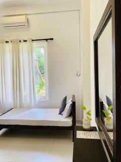 White Resort - 1 Min walk to the Beaches - Tangalle - 1